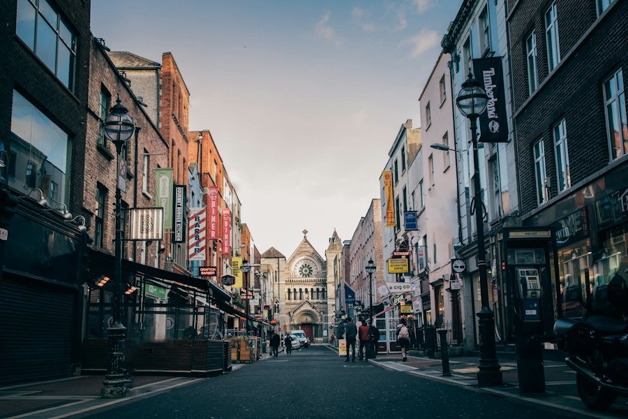 Historic streets and architecture in Dublin
